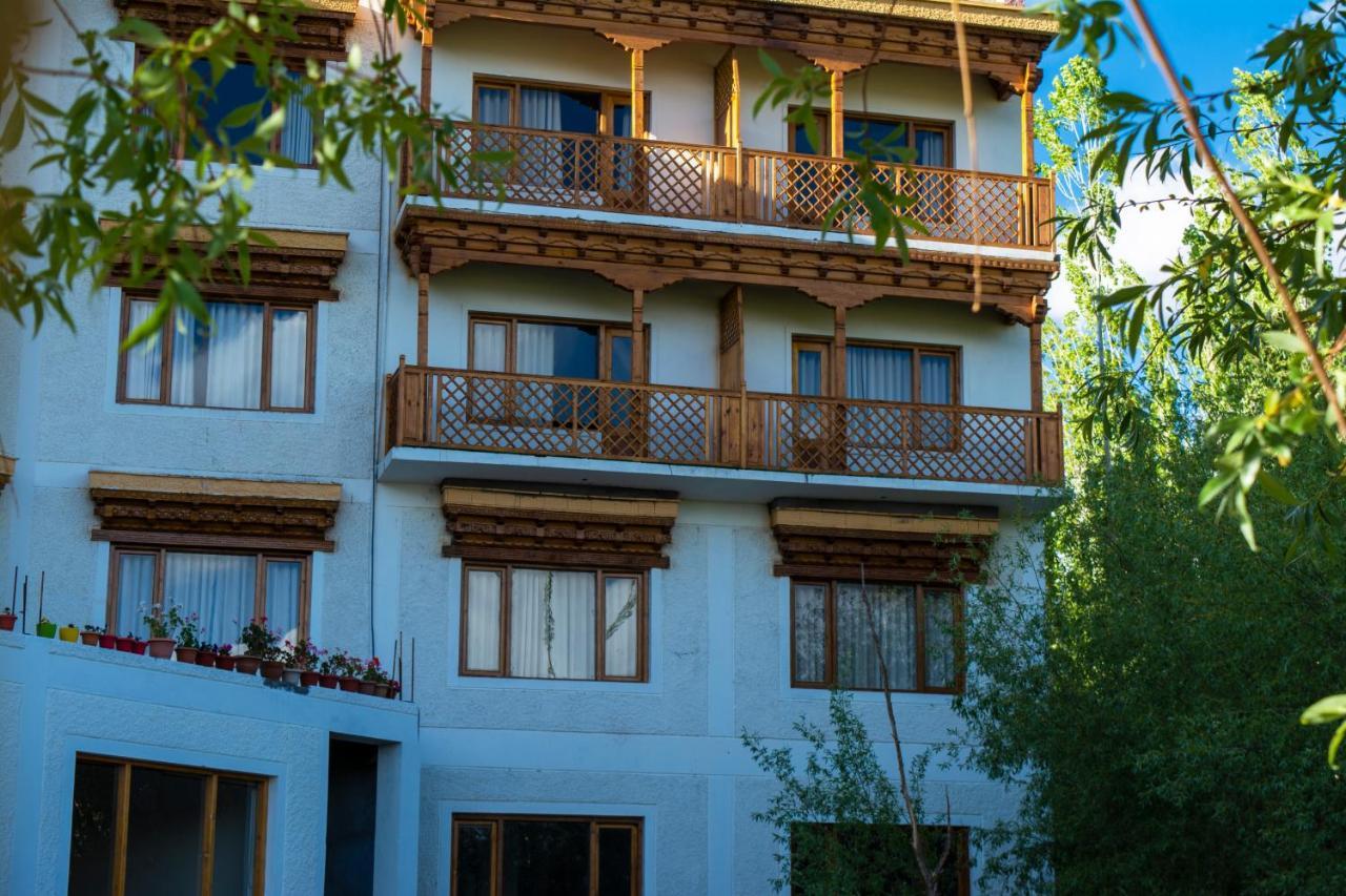 Hotel Deskitsal ليه المظهر الخارجي الصورة