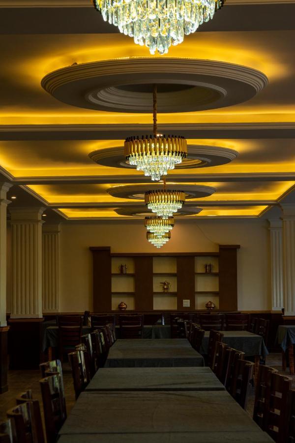Hotel Deskitsal ليه المظهر الخارجي الصورة