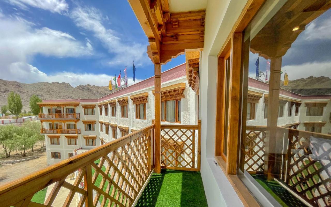 Hotel Deskitsal ليه المظهر الخارجي الصورة