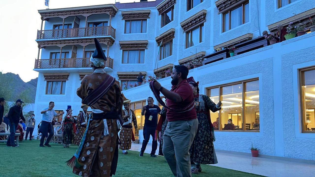 Hotel Deskitsal ليه المظهر الخارجي الصورة